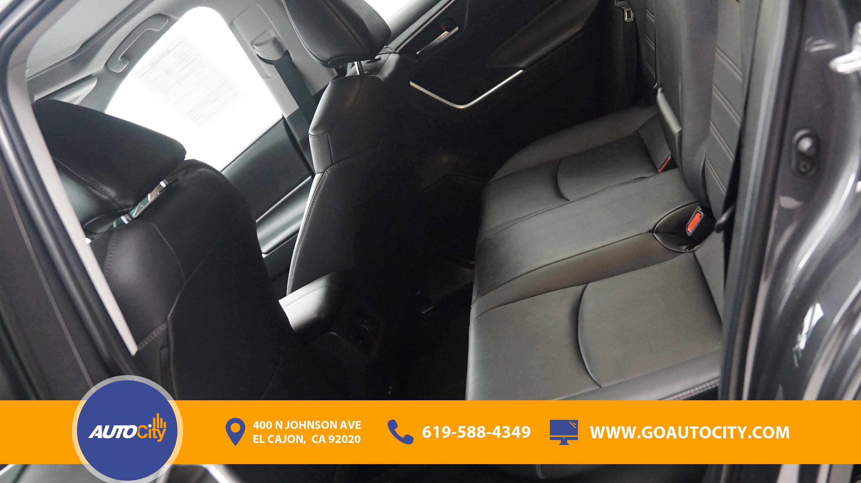 Used 2022 Toyota RAV4 XLE Premium AWD/4WD image 14