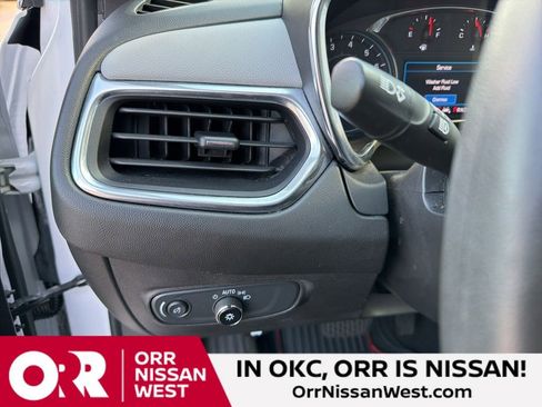 Used 2022 Chevrolet Equinox LT FWD image 28