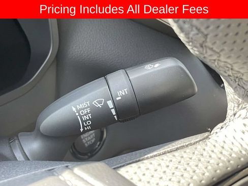 Used 2026 Toyota Tundra Limited AWD/4WD image 30