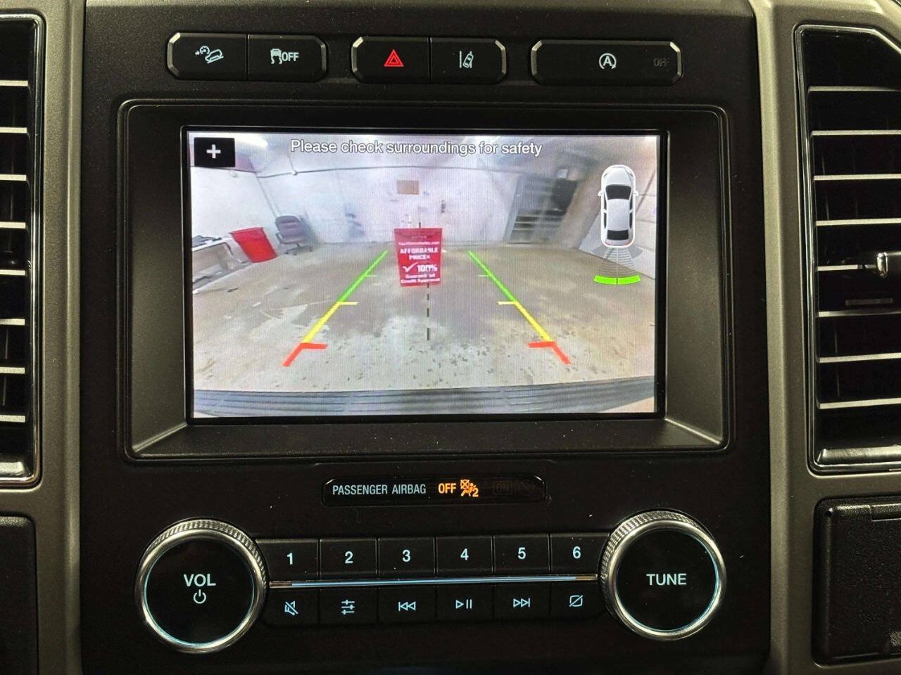 Used 2019 Ford Expedition XLT AWD/4WD image 31