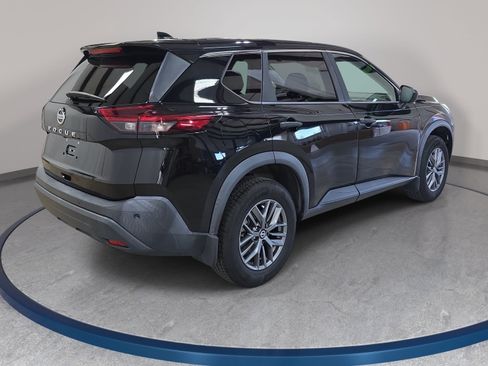 Used 2021 Nissan Rogue S FWD image 6