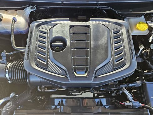 Used 2024 Jeep Wagoneer Series II image 33