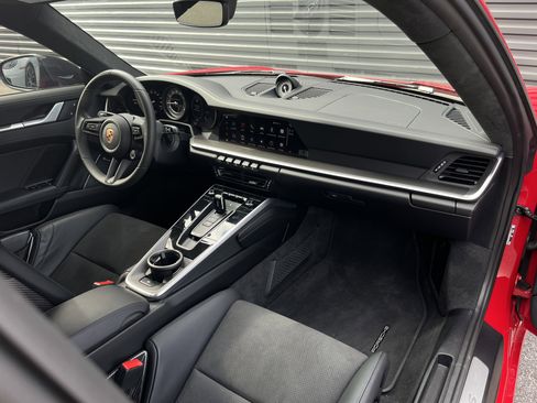 Certified 2025 Porsche 911 Turbo S image 22