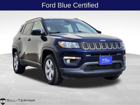 Used 2019 Jeep Compass Latitude w/ Popular Equipment Group AWD/4WD image 1