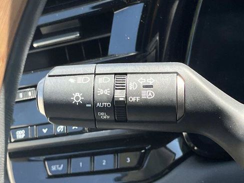 Certified 2024 Lexus RX 350 AWD w/ Convenience Package image 45