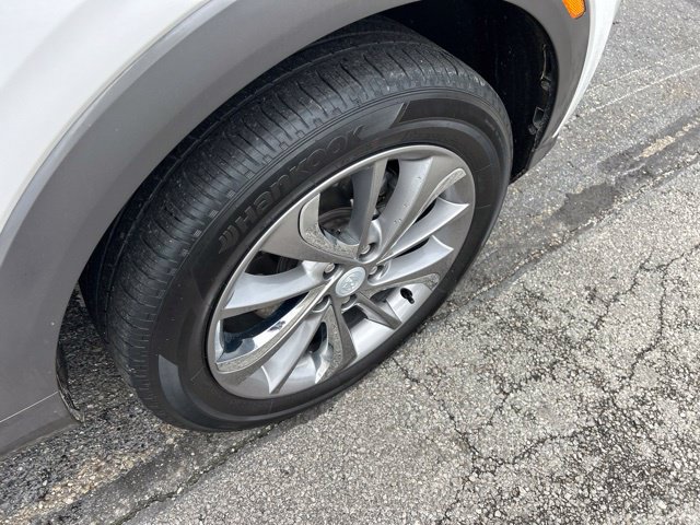 Certified 2023 Buick Encore GX Essence w/ Experience Buick Package FWD image 21