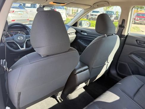 Used 2024 Nissan Altima 2.5 SV FWD image 24