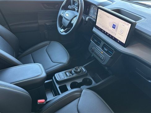 New 2025 Ford Maverick Lobo image 15