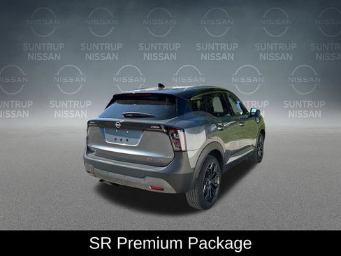 Used 2025 Nissan Kicks SR w/ SR Premium Package AWD/4WD image 7