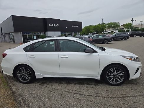 Used 2024 Kia Forte GT-Line FWD image 2