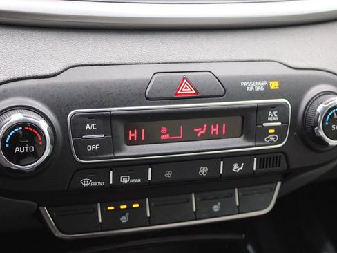 Used 2020 Kia Sorento SX image 42