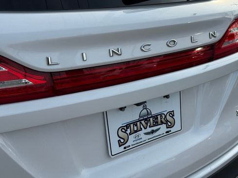 Used 2017 Lincoln MKC Select w/ Select Plus Package image 13