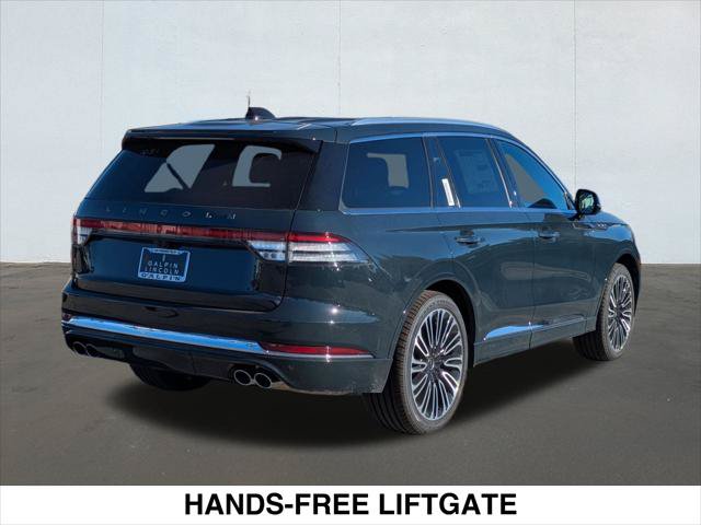 New 2026 Lincoln Aviator Black Label w/ Dynamic Handling Package AWD/4WD image 2