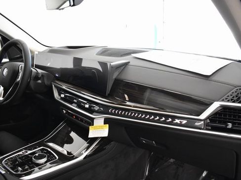 New 2026 BMW X7 xDrive40i image 20