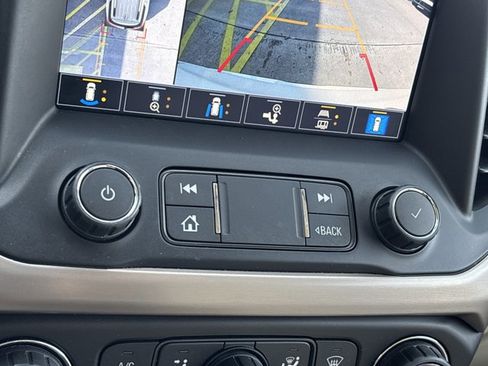 Used 2021 GMC Acadia Denali w/ Denali Technology Package image 39