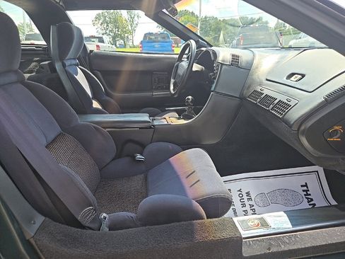 Used 1990 Chevrolet Corvette Coupe image 22