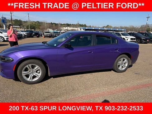 Used 2023 Dodge Charger SXT image 5