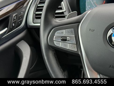 Used 2025 BMW X4 xDrive30i AWD/4WD image 21