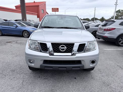 Used 2019 Nissan Frontier SV w/ Value Truck Package RWD image 9