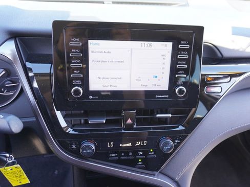 Certified 2023 Toyota Camry SE image 8