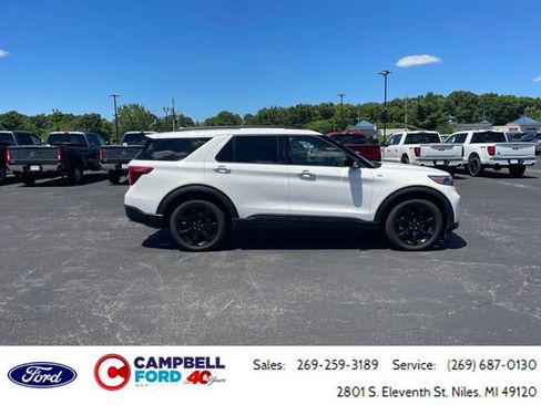 Certified 2024 Ford Explorer ST-Line w/ Class IV Trailer Tow Package AWD/4WD image 2