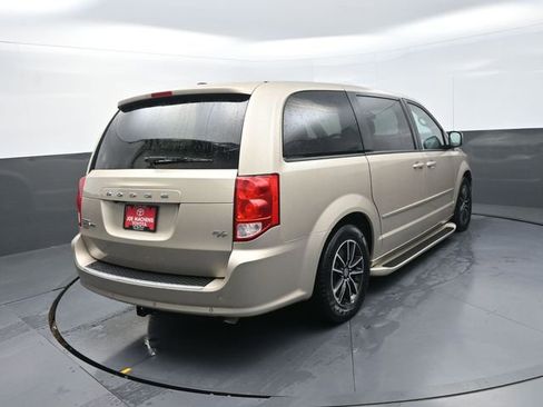 Used 2016 Dodge Grand Caravan R/T w/ Safety Sphere Group image 8