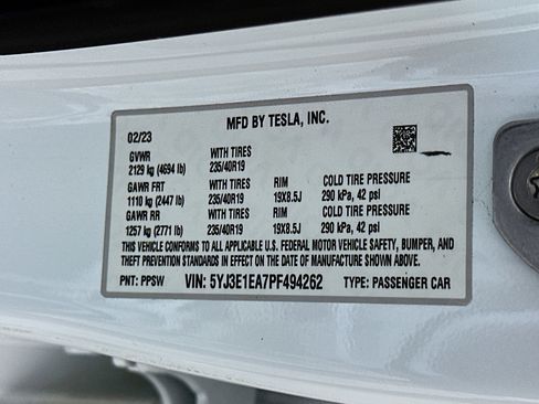 Used 2023 Tesla Model 3 Standard Range RWD image 12