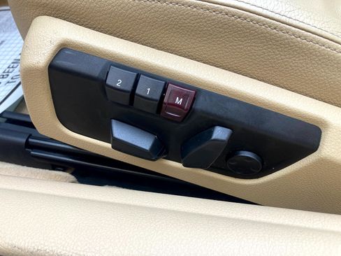 Used 2014 BMW 435i Convertible image 40