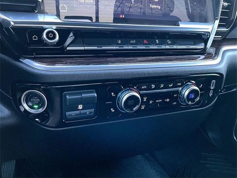 Used 2025 GMC Sierra 2500 SLE w/ SLE Value Package; image 21