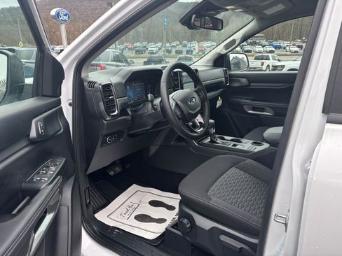 New 2025 Ford Ranger XLT RWD image 8
