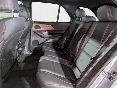 New 2025 Mercedes-Benz GLE 450 4MATIC image 18
