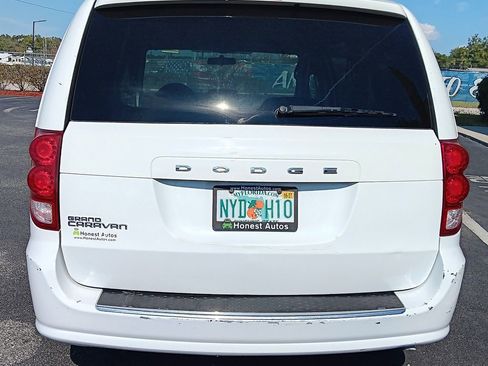 Used 2017 Dodge Grand Caravan SE w/ Power Window Group image 5