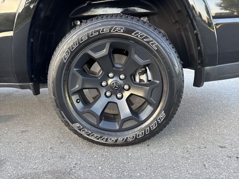 Used 2025 RAM 1500 Big Horn AWD/4WD image 14