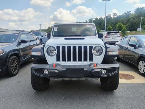 Used 2023 Jeep Gladiator Mojave AWD/4WD image 2