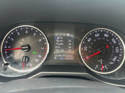 Used 2020 Toyota RAV4 XLE Premium AWD/4WD image 26