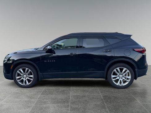 Certified 2019 Chevrolet Blazer LT w/ Sun and Wheels Package AWD/4WD image 2