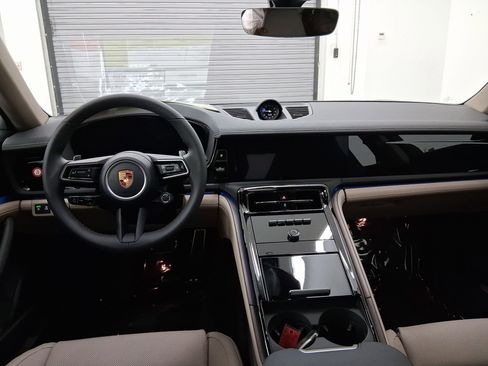 New 2026 Porsche Panamera 4 image 22