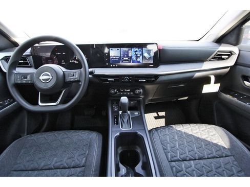 New 2026 Nissan Kicks SV FWD image 9