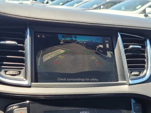 Used 2020 INFINITI QX50 Luxe w/ Navigation Package FWD image 14