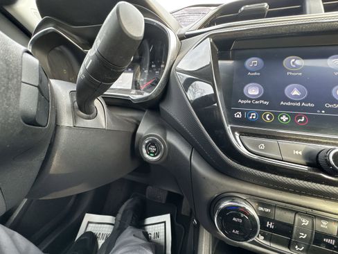 Used 2023 Chevrolet TrailBlazer LT w/ Convenience Package image 17