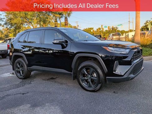 Certified 2025 Toyota RAV4 XLE AWD/4WD image 2