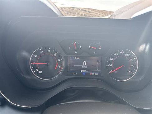 Used 2021 Chevrolet Camaro LT w/ Technology Package RWD image 10