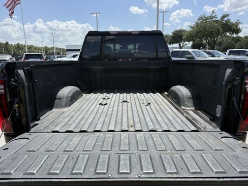 Used 2024 GMC Sierra 2500 Denali AWD/4WD image 31