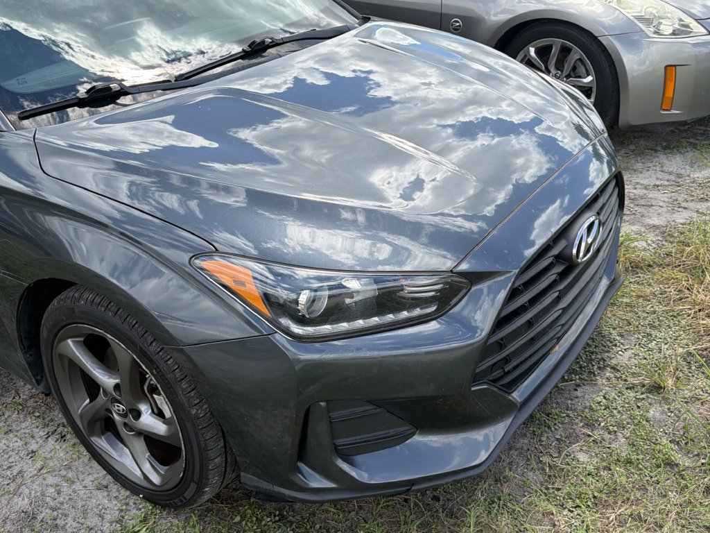 Used 2019 Hyundai Veloster 2.0 FWD image 3