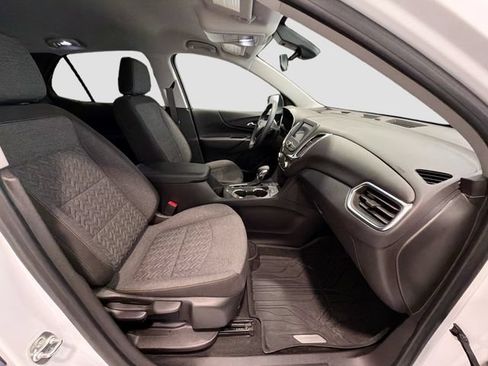 Certified 2024 Chevrolet Equinox LT AWD/4WD image 24