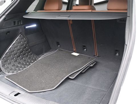 Used 2023 Audi Q5 2.0T Premium w/ Convenience Package image 11