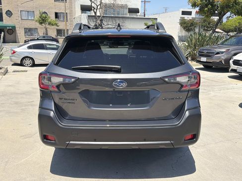 Certified 2024 Subaru Outback Onyx Edition AWD/4WD image 4