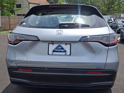 Certified 2024 Honda HR-V LX image 5