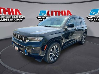 Used 2024 Jeep Grand Cherokee Overland w/ Advanced Protech Group III