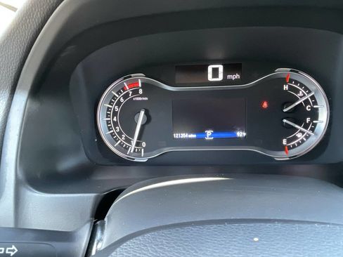 Used 2018 Honda Pilot Touring image 17